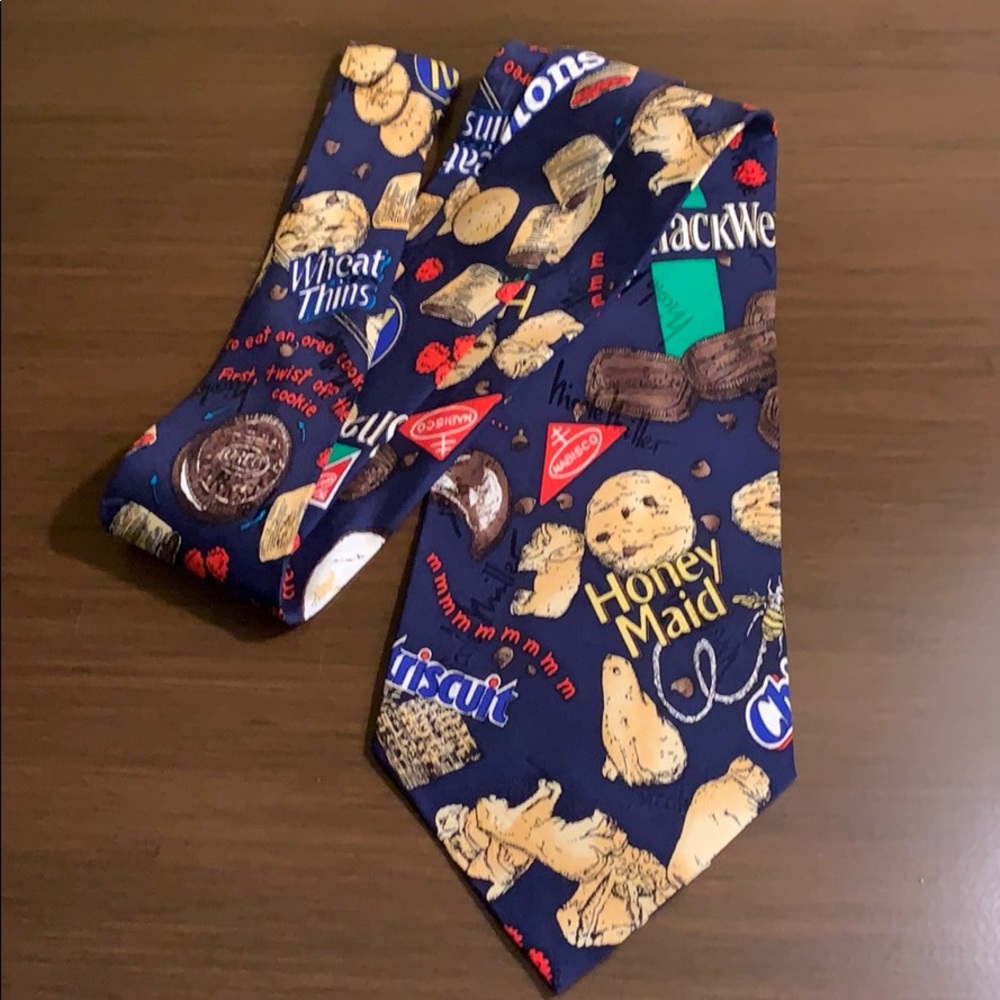Nicole Miller Vintage Nabisco Novelty Silk Tie